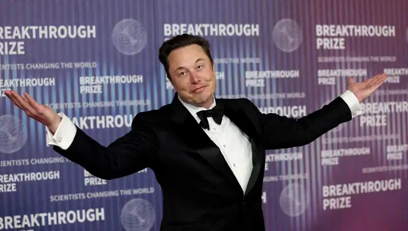 Elon Musk’tan Şaşırtan Duyuru: X’in Yeni Mesajlaşma Uygulaması Flört Sitesine Mi Dönüşecek?