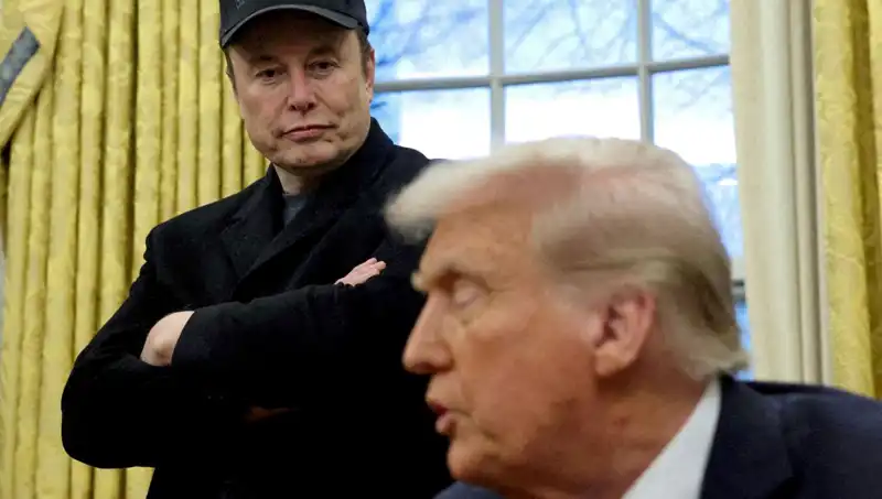 Elon Musk, Trump Kabinesinden Ayrılarak Yeni Bir Dönem Başlatıyor