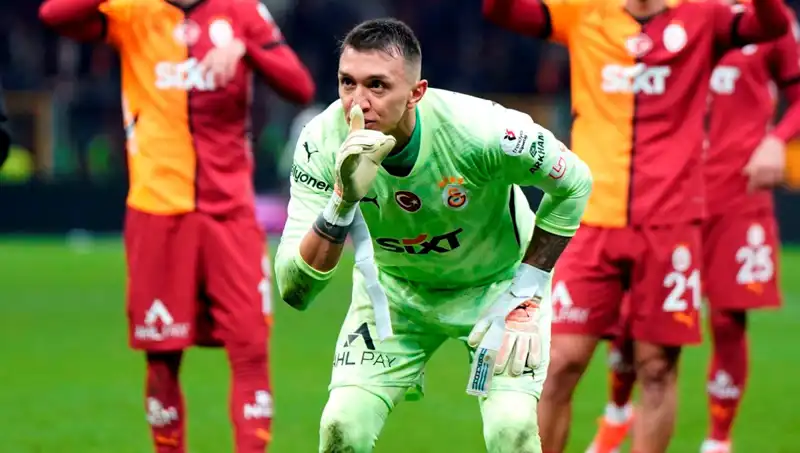 Muslera'nın Yerini Alacak İsim Kim Olacak? Taraftar Bekliyor!