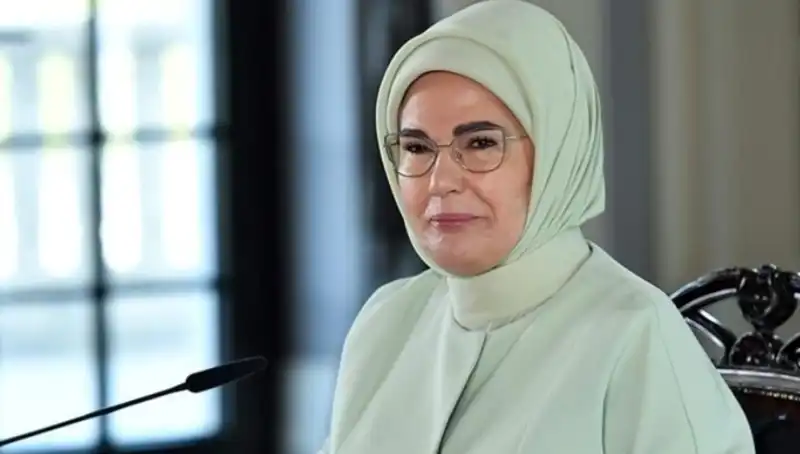 Emine Erdoğan’dan Aile Değerlerine Dikkat Çeken Paylaşım!