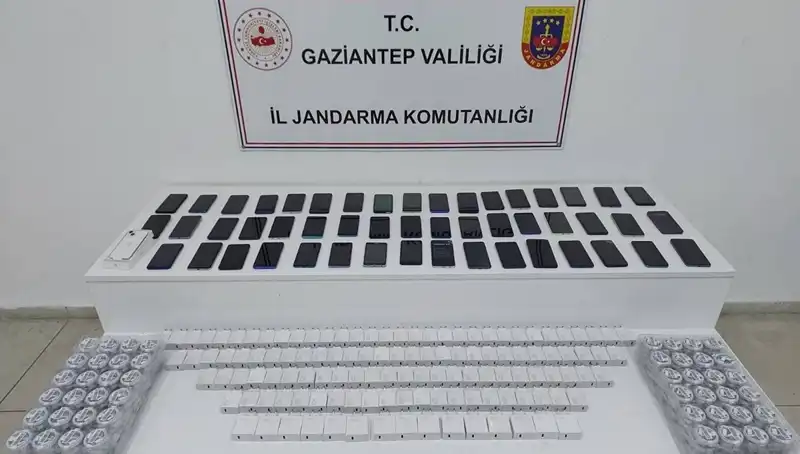Gaziantep’te 1.3 Milyon TL Değerinde Kaçak Telefon Operasyonu