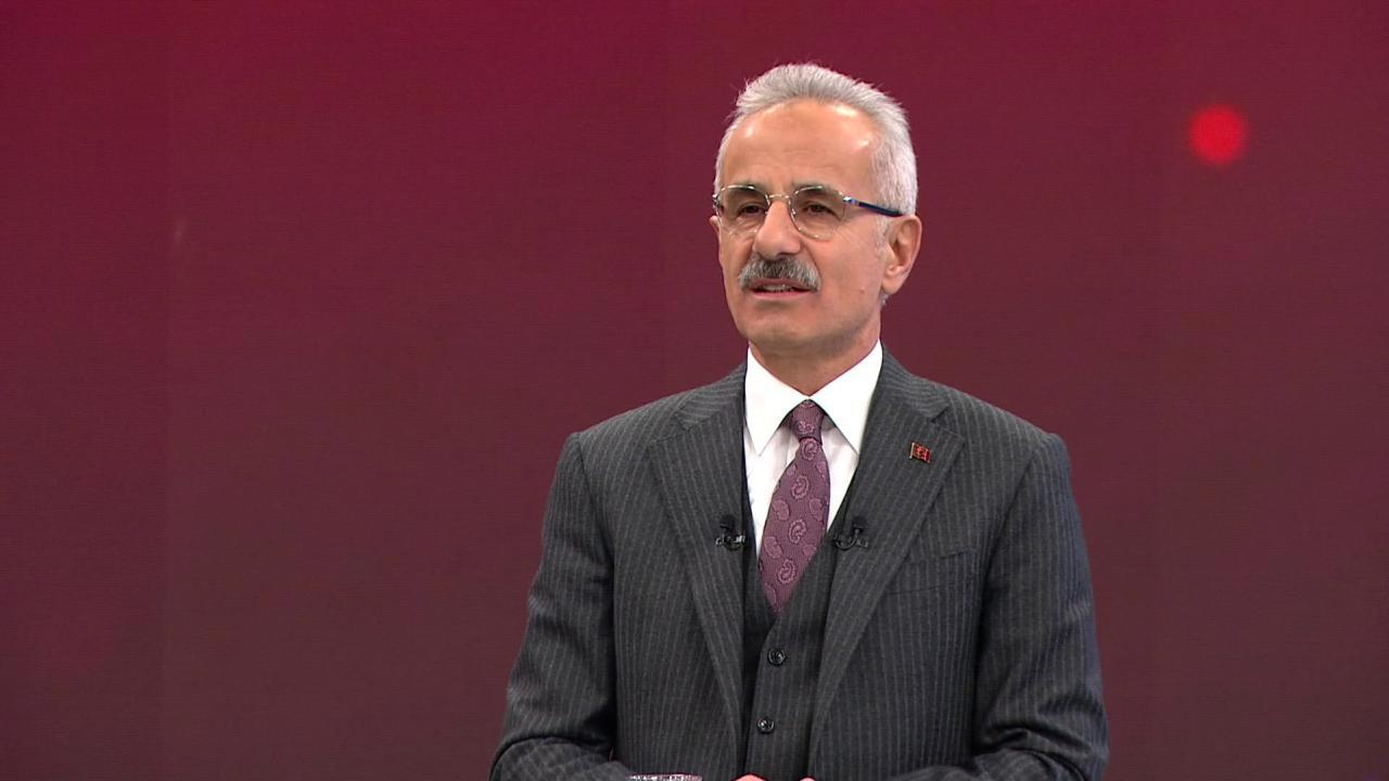 Bakan Uraloğlu: Sosyal Medya Düzenlemesi Bu Yıl Yürürlüğe Girecek