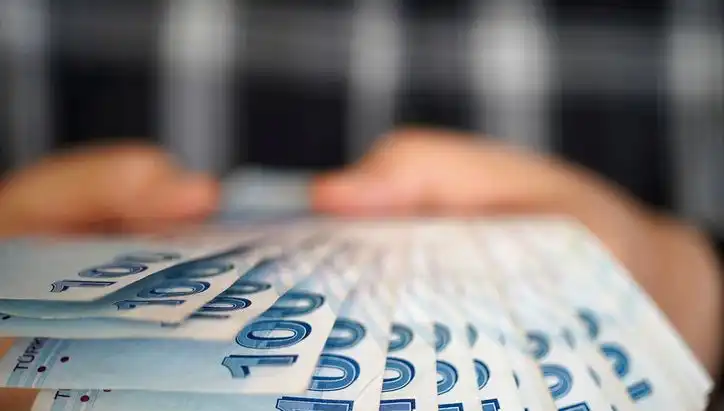 Emekli Promosyonları 2025'te Ne Kadar? Banka Farklılıkları ve Güncel Kampanyalar
