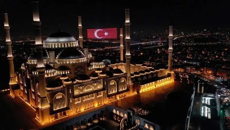 Ülkemizde Kuraklık ve Afetler İçin Bu Akşam Dualar Yükselecek