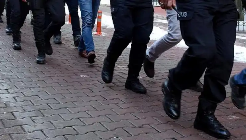 Muğla'da Uyuşturucu Operasyonuyla 24 Kişi Tutuklandı!