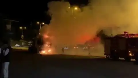 Zonguldak'ta Seyir Halindeki TIR Korkutucu Bir Yangına Neden Oldu